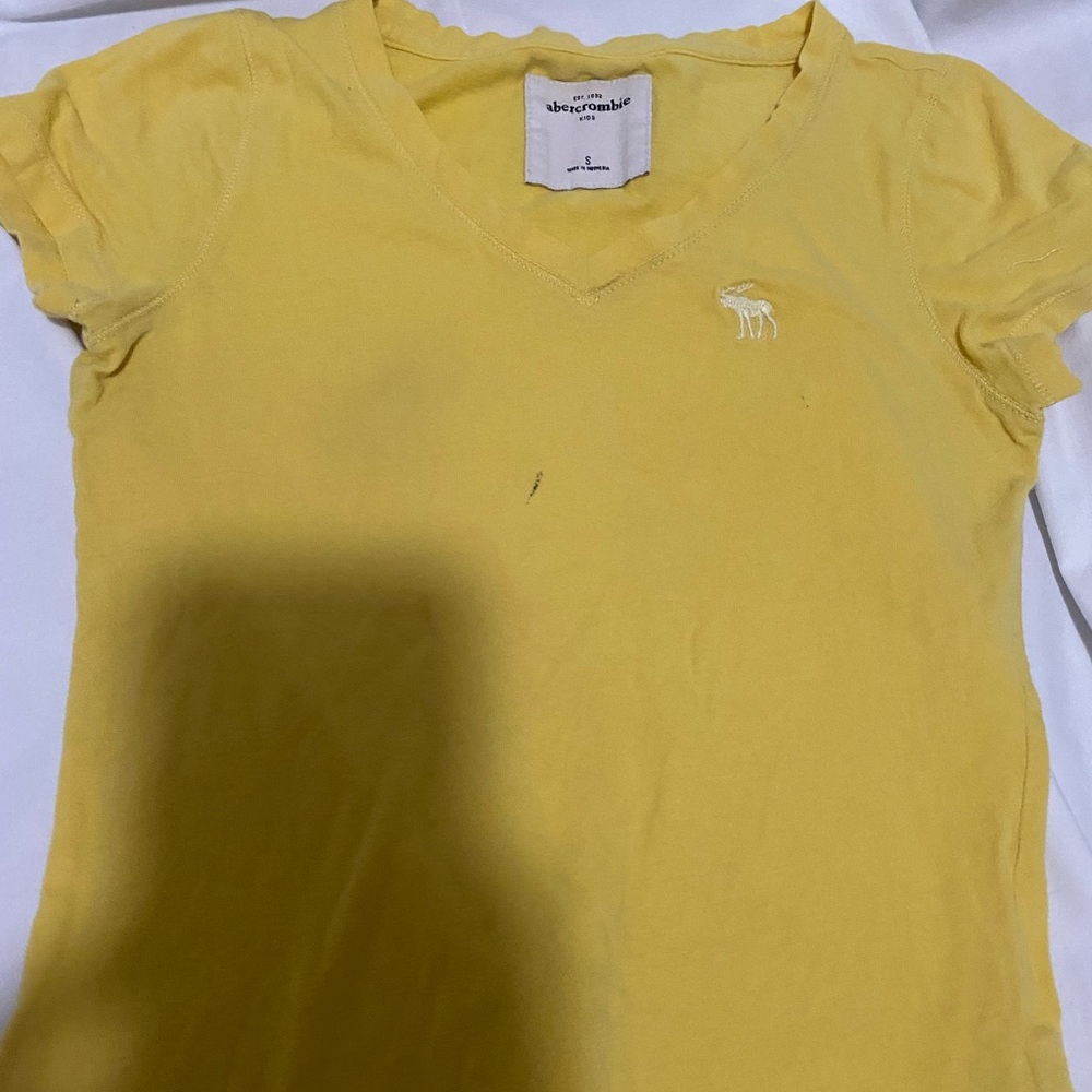 Abercrombie yellow tee